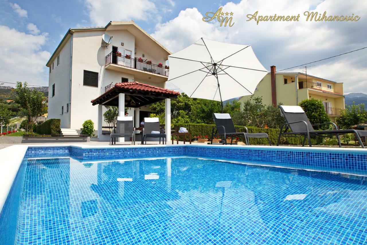 Apartment Mihanovic Žrnovnica Exterior foto